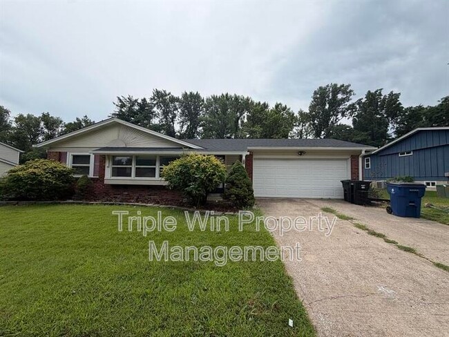 Photo - 2372 Rockymont Dr