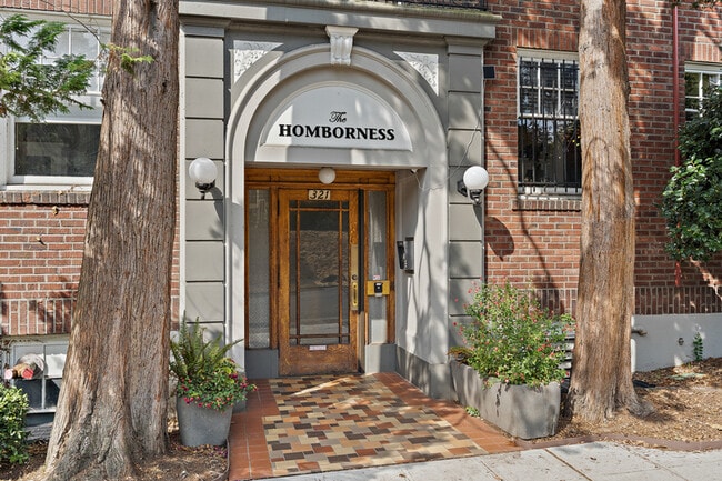321 Boylston Ave E Unidad #404