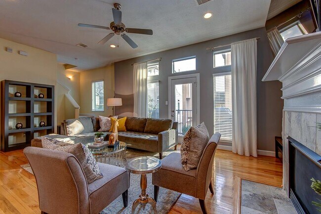 Photo - 1319 Birdsall St