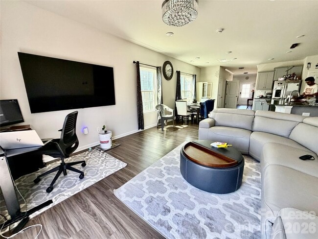 Photo - 365 Runner Stone Ln