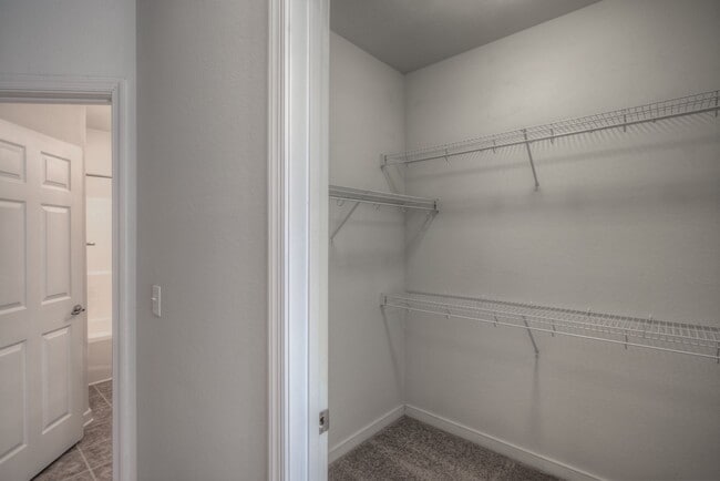 Red Mill Landing Apartment Homes