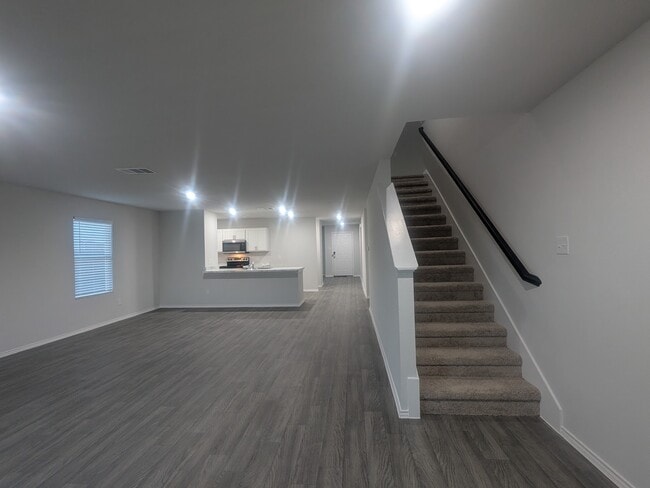 Photo - 845 Eagles Nest Dr