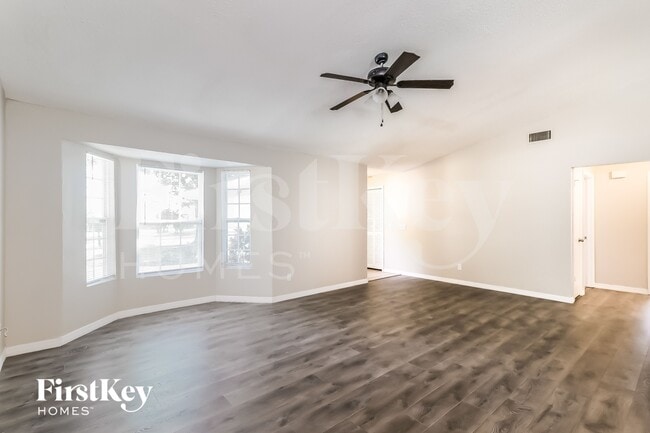 Photo - 2330 Eastmeadows Ct