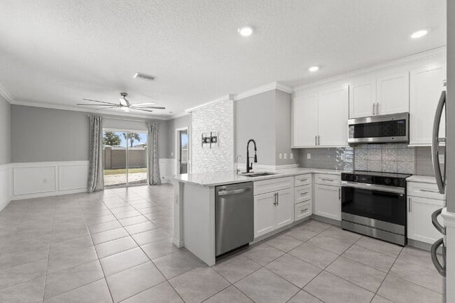 Photo - BEAUTIFUL Home For Rent in Epperson Lagoon!