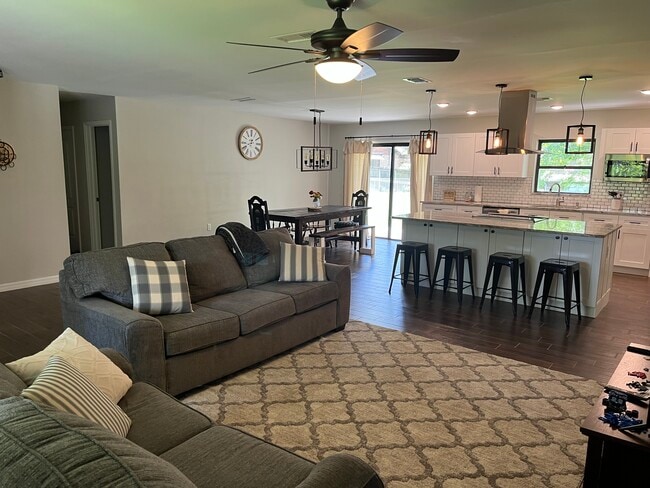 Photo - 2224 Magnolia Ave