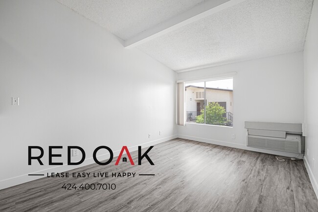 Photo - 201 Columbia St Unit 209