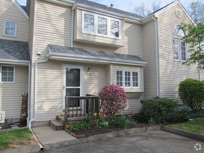 Building Photo - 5 W Meadow Ln Unit 4 Rental