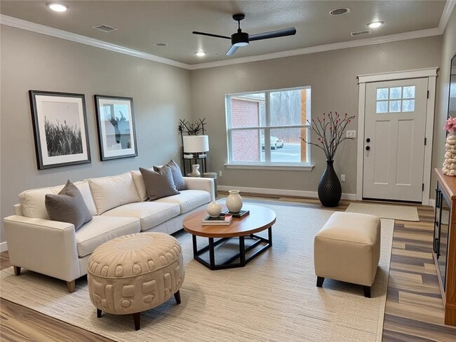 Photo - 4 Melrose Ln