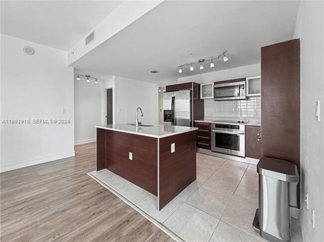 Photo - 1900 N Bayshore Dr Unit 1900 N Bayshore Dr # 3811