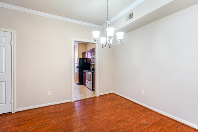 Photo - 2255 Braeswood Park Dr