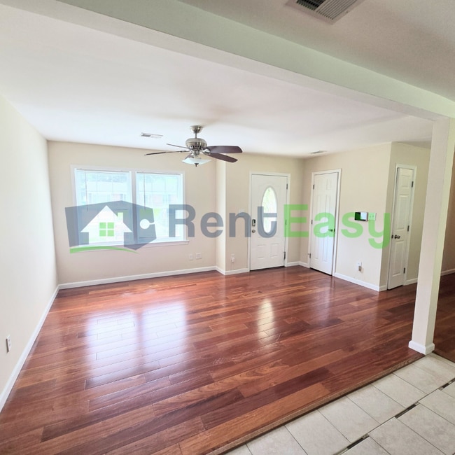 3129 Woodbaugh Dr