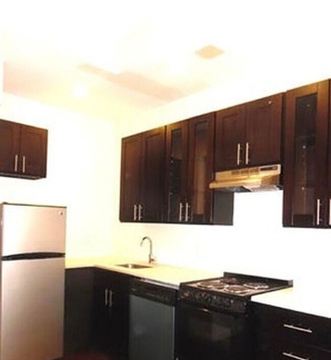 Photo - 950 Nostrand Ave Unit 2F