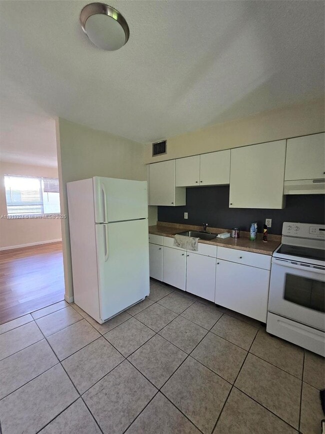 Photo - 7861 Johnson St Unit 202