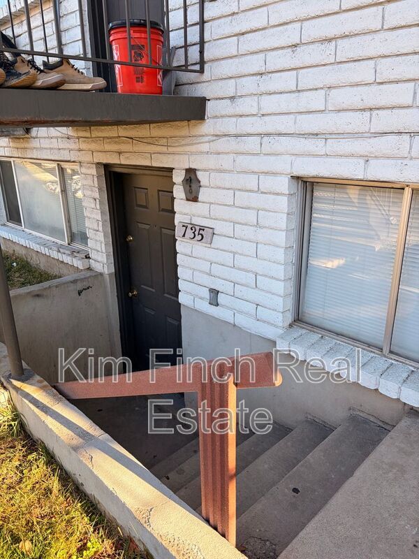 Photo - 735 S Stubbs Ave Unidad 3