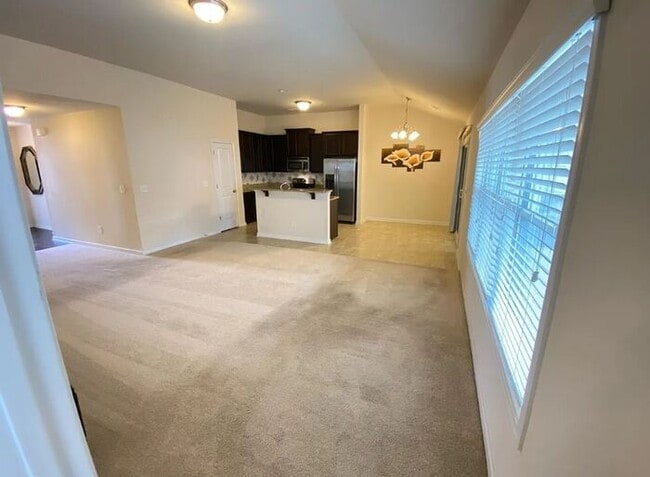 Photo - 847 Dovefield Ln