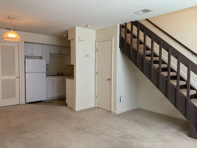 Photo - 1 Bedroom Townhome in West Ashley