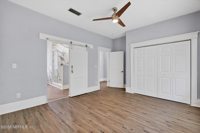 Photo - 310 W 10th St