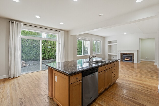 Photo - 17212 NE 117th Way