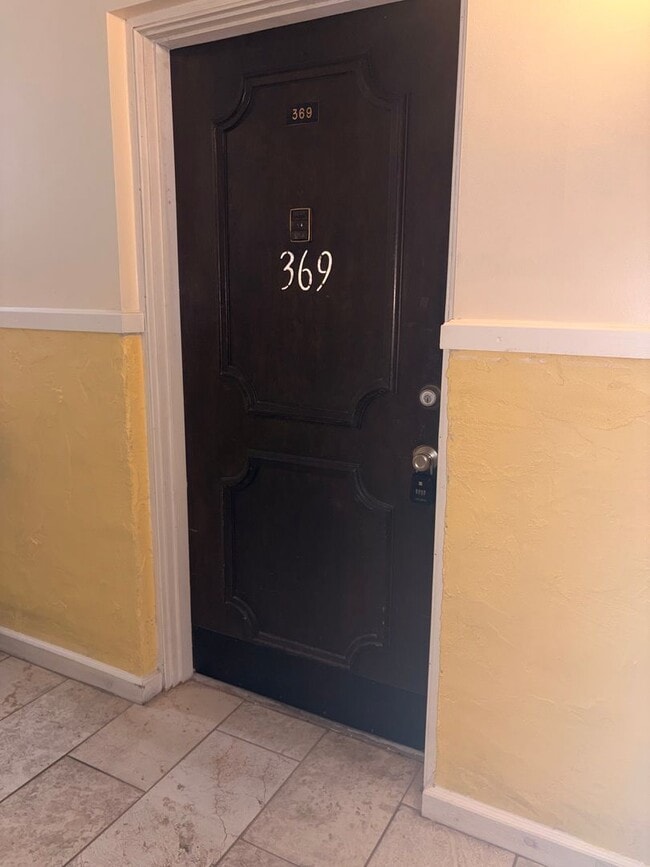 Photo - Riverside Condo, corner unit