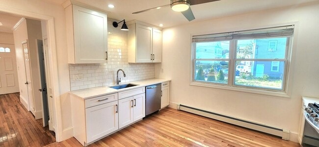 Photo - 60 Farrington St Unidad 2 Rental