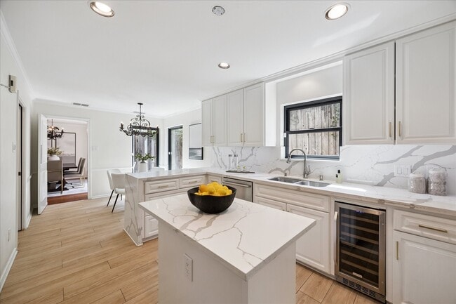 Photo - 2422 Nantucket Dr Unit C