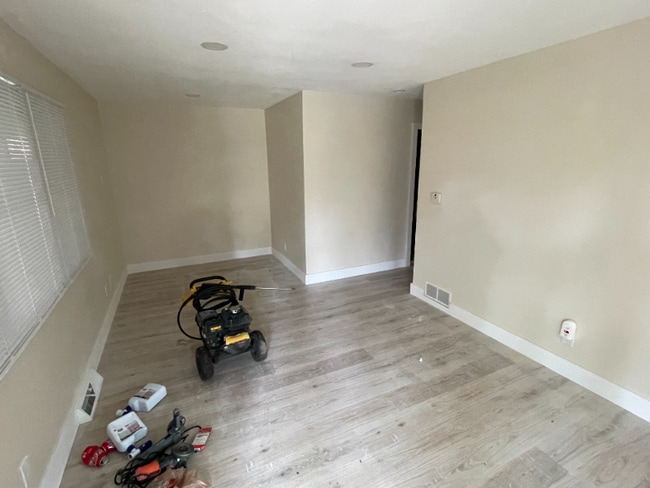 Photo - 1805 W William St Unit A