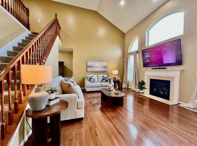 Photo - Spacious 4 Bedroom with Gameroom