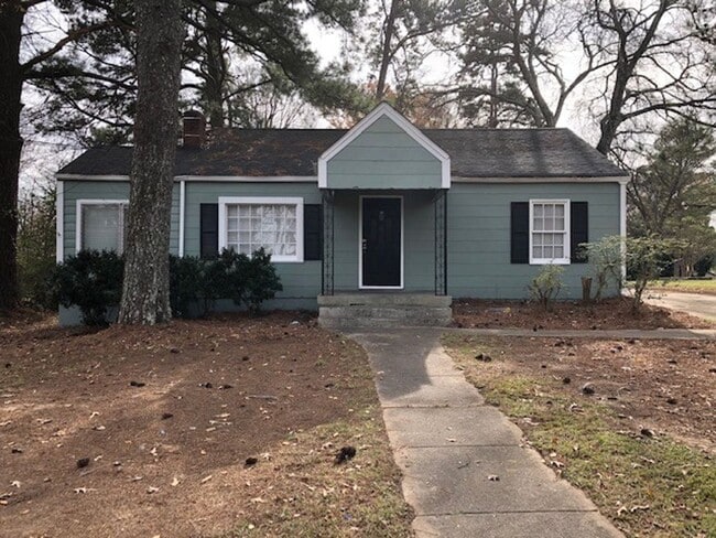 Photo - 113 19th Ave NW