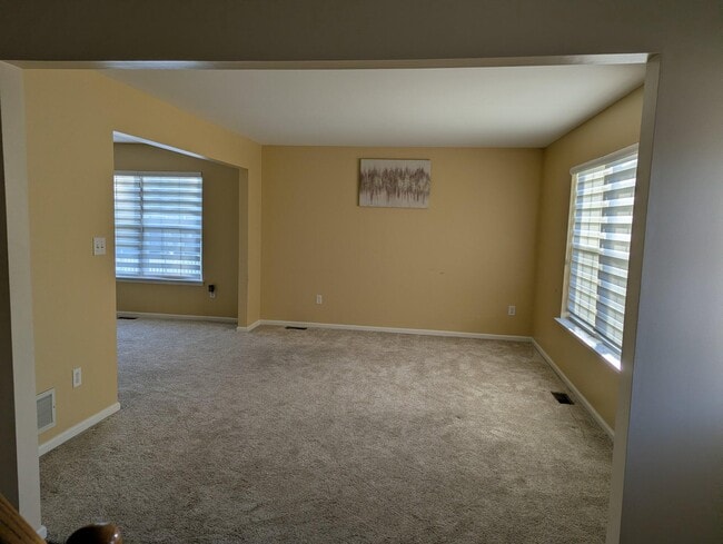 Photo - 4 Tether Cir