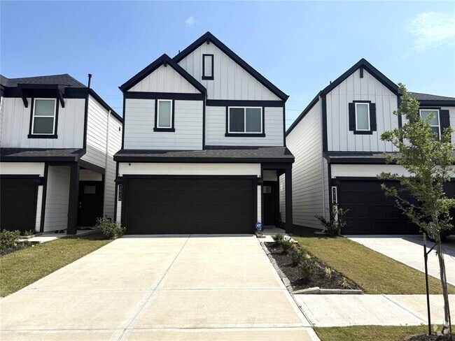 Building Photo - 2911 Crown Gate Dr Rental