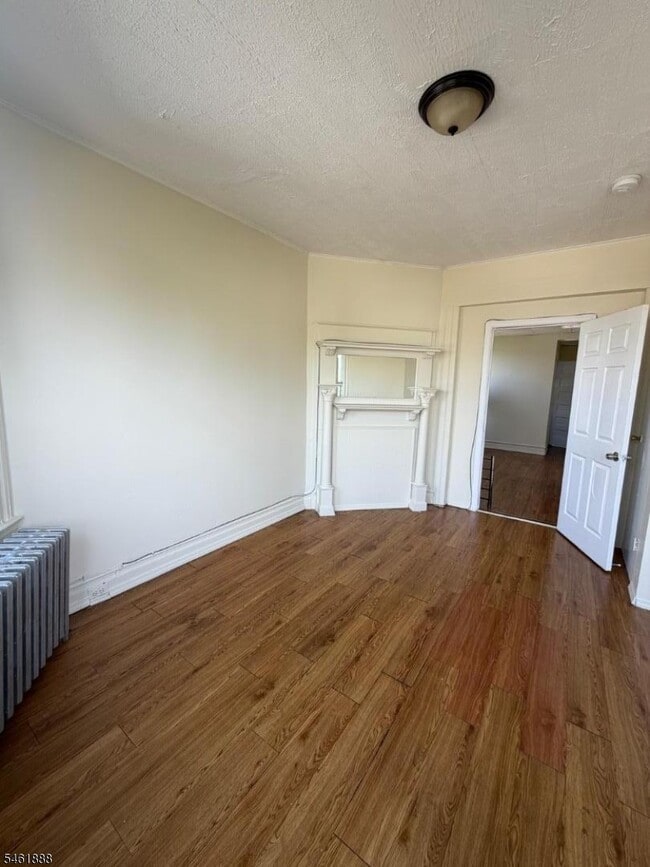 Photo - 92 S 8th St