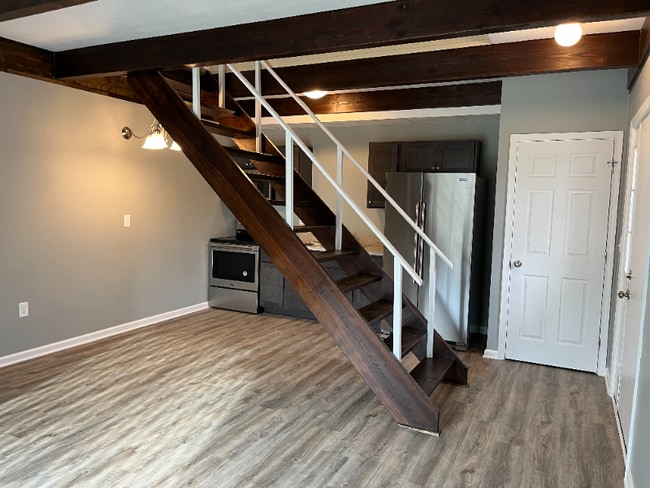 Photo - 164 Logan Rd Unit 2C