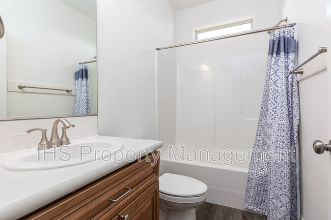 Photo - 1127 S Blueberry Pl