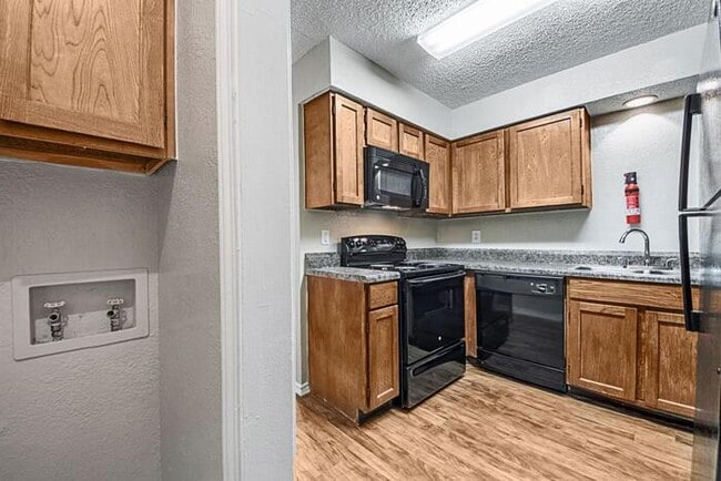 Photo - 4031 N Star Dr Unidad b1