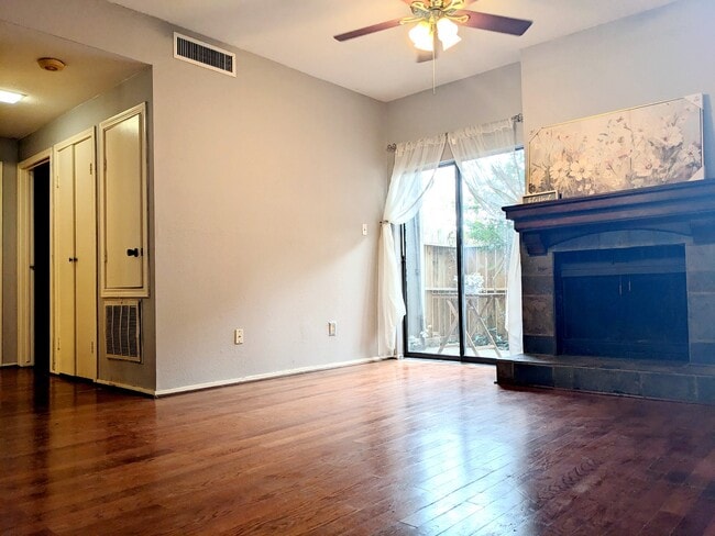 Photo - 7950 N Stadium Dr Unit 215