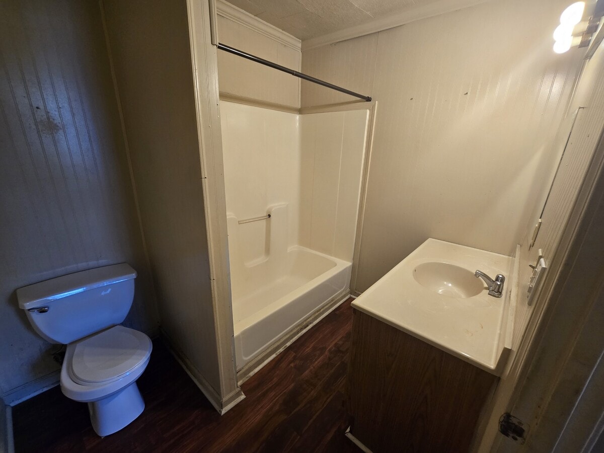 Photo - 1407 Cooper St