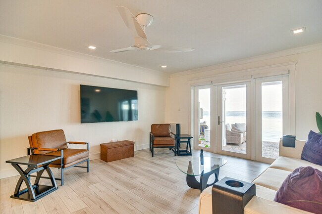 Photo - 5172 Coquina Key Dr SE Unit ID1385837P