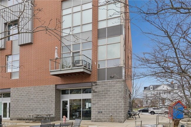 Photo - 55 E College St Unit 212