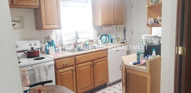 Photo - 1315 Emma Ave Casa