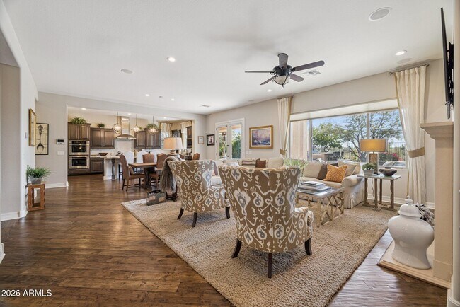 5907 E Calle de Las Estrellas Rd