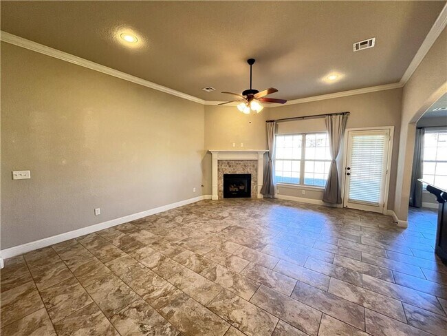 Photo - 4300 SW Limestone Ave