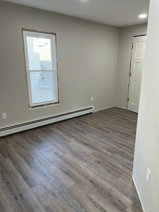 Photo - 119 E Elm St Unit 3