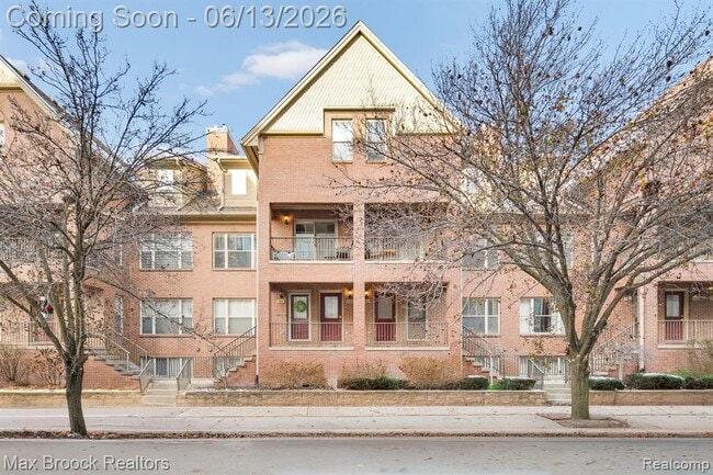 Building Photo - 160 Tiffany Ln Pvt
