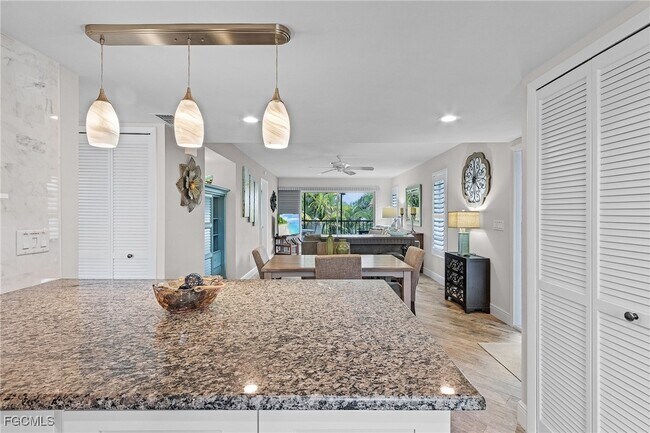 Photo - 4205 SE 19th Ave Unit 202