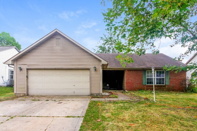 Building Photo - 1010 E Killian Dr
