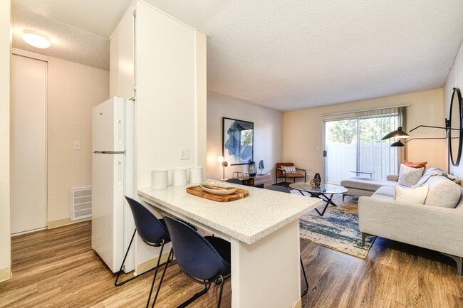 Renaissance Park Apartments