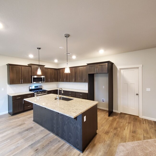 Photo - New 3 bedroom 2 bath home in Albany, Easy drive to Corvallis, Lebanon or I-5