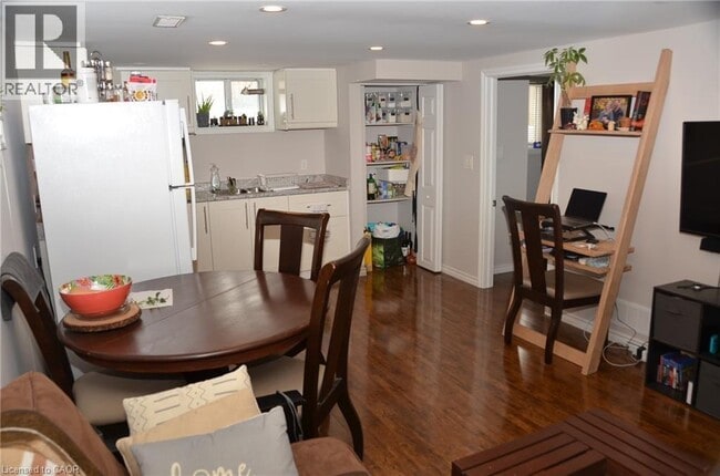 Photo - 82 Palmer Rd