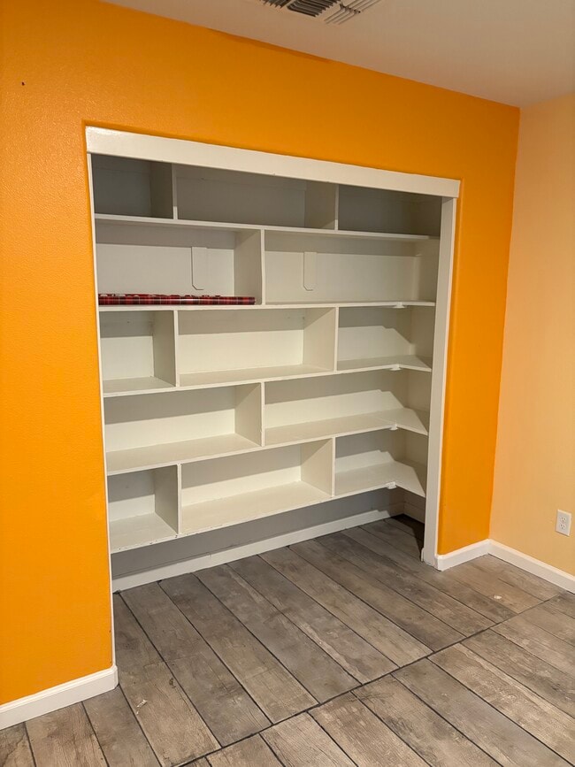 Closet room 2 - 319 Las Palmas St
