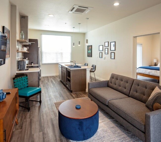 De Anza Sala de estar - De Anza - Nob Hill Luxury Apartments